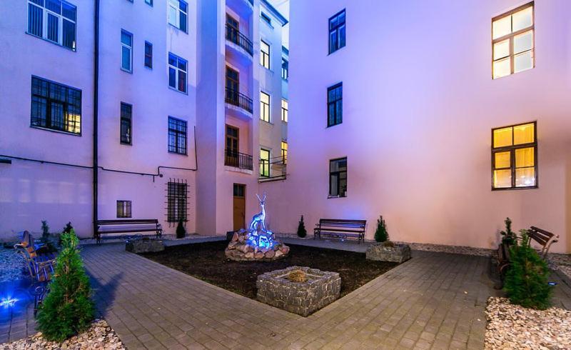Central & Functional Studio Riga Luaran gambar